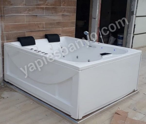 Jakuzi Kullanmanın Ayrıcalığını Yaşayın