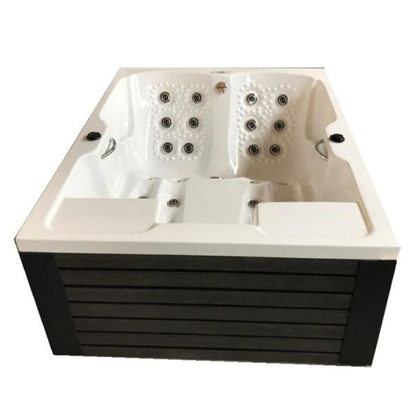 190 x 150 ÜÇ KİŞİLİK JAKUZİ