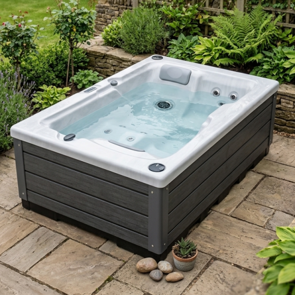 200 x 135 JAKUZİ 3 KİŞİLİK SPA