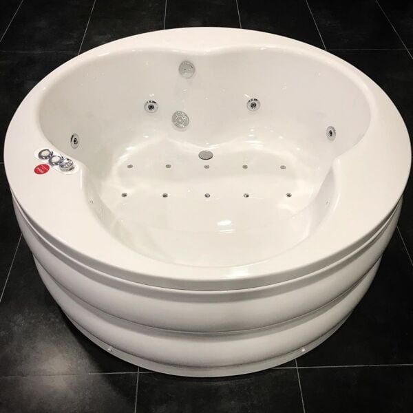 150 CM YUVARLAK JAKUZİ