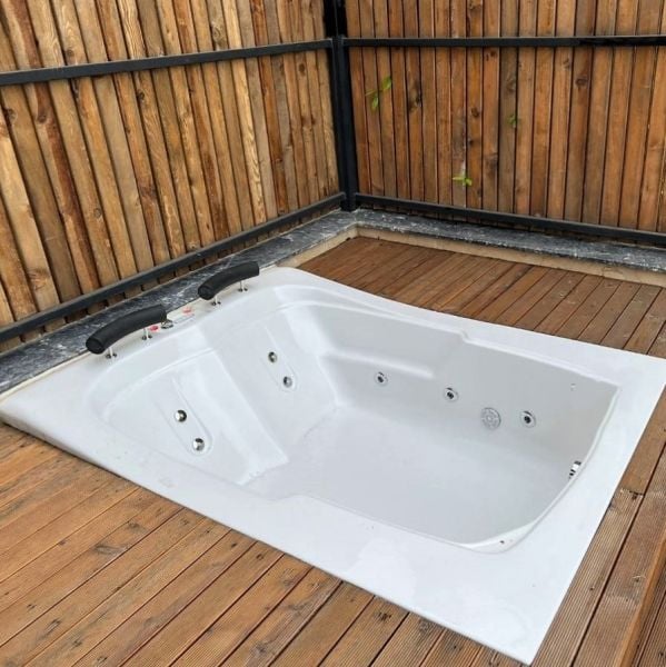 190 x 145 GÖMME / ANKASTRE JAKUZİ